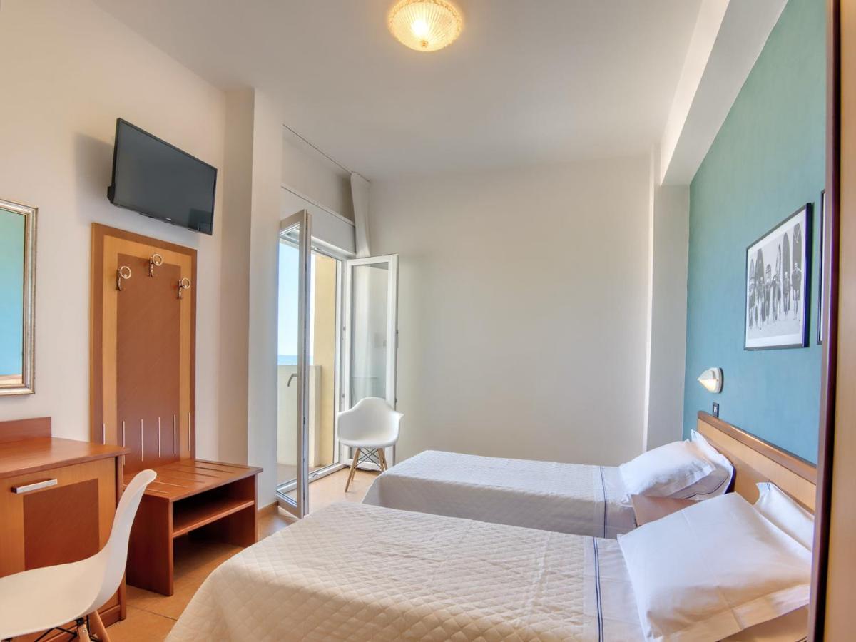 Hotel Colorado Cesenatico Eksteriør bilde