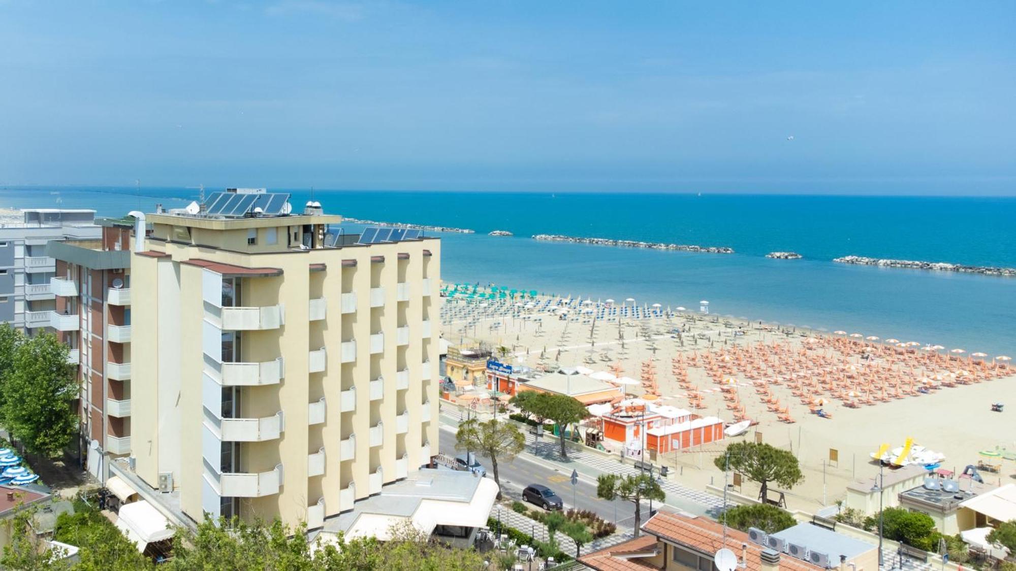 Hotel Colorado Cesenatico Eksteriør bilde